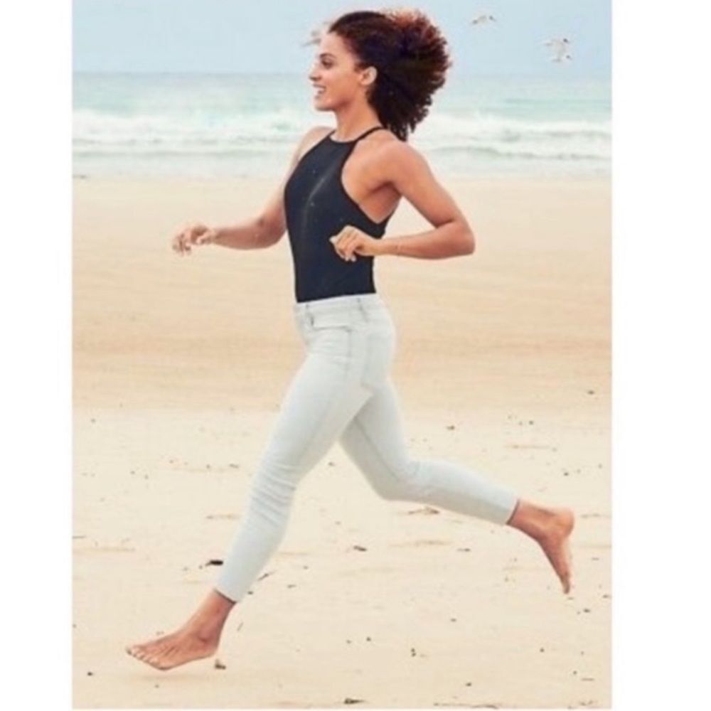 Athleta Sculptek  Skinny Crop Jeans 6